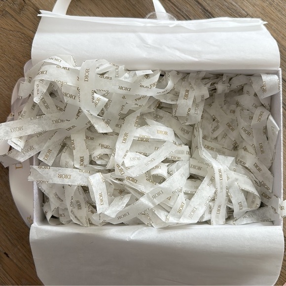 Dior Classic white mini empty gift box - Picture 4 of 5